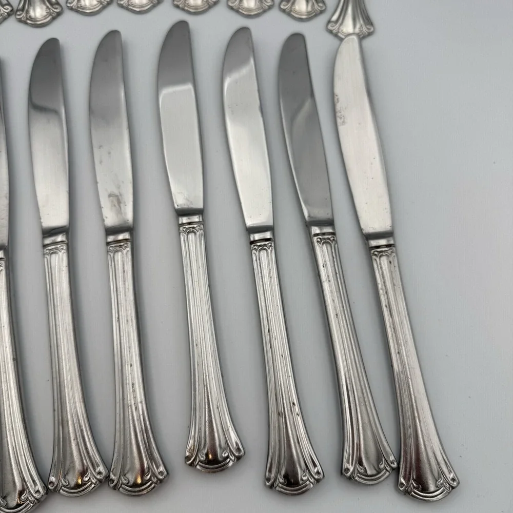19 Piece Wallace RESPLENDENCE 18/10 Stainless‎ Flatware Fork Knife